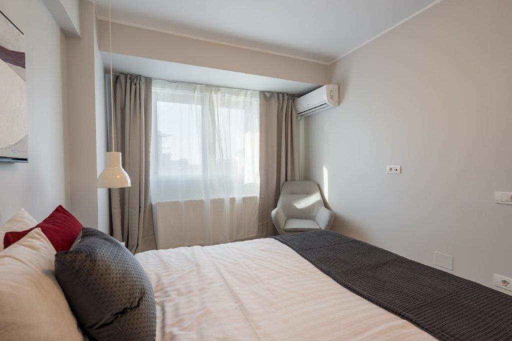 Downtown Modern - 2Br Apartment Bukares Bagian luar foto